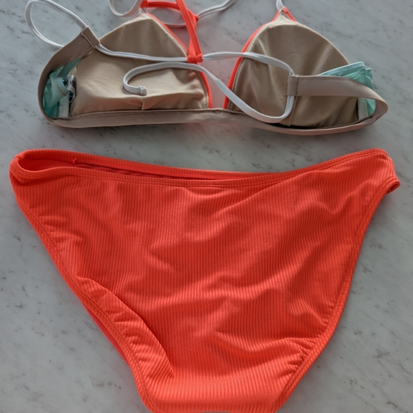 FINAL SALE 🌿MALIBU BIKINI🌿 - Picture 6 of 7